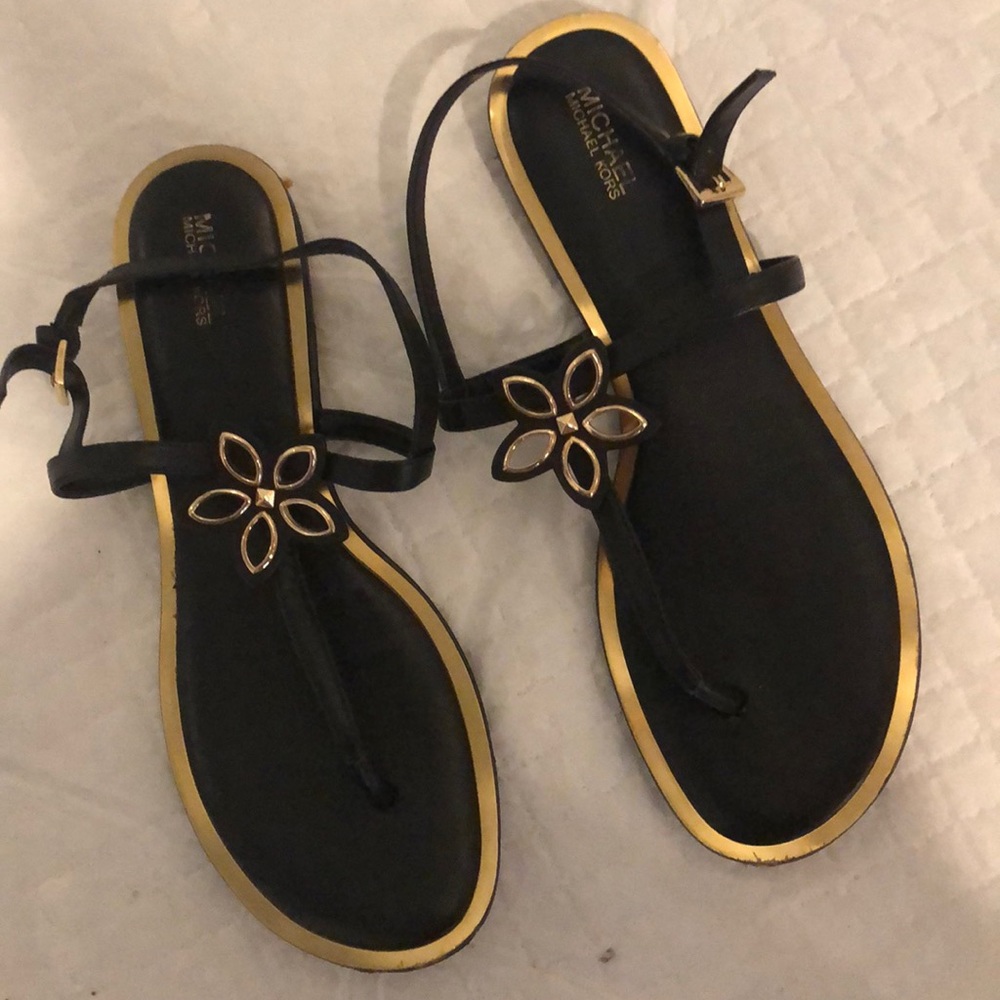 Black sandal